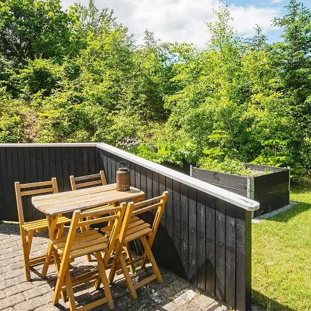 8 Person In Glesborg Holiday home *